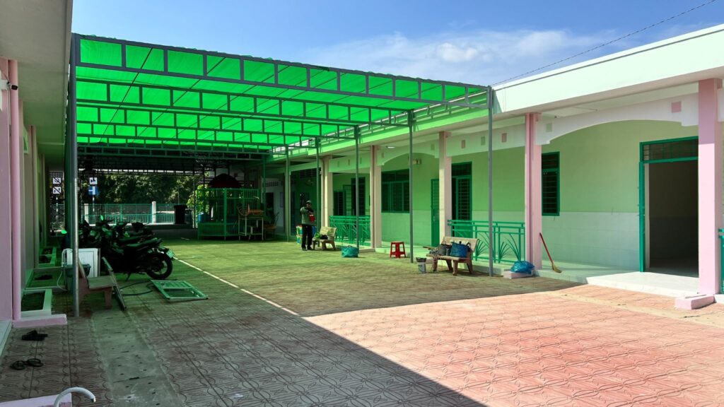 Case Study Xây Dựng Trường Học Cần Thơ – Từ Bản Vẽ Đến Lễ Khai Giảng 2026 3 Hình ảnh công trình bàn giao do Dũng Phát thực hiện (2) - 4