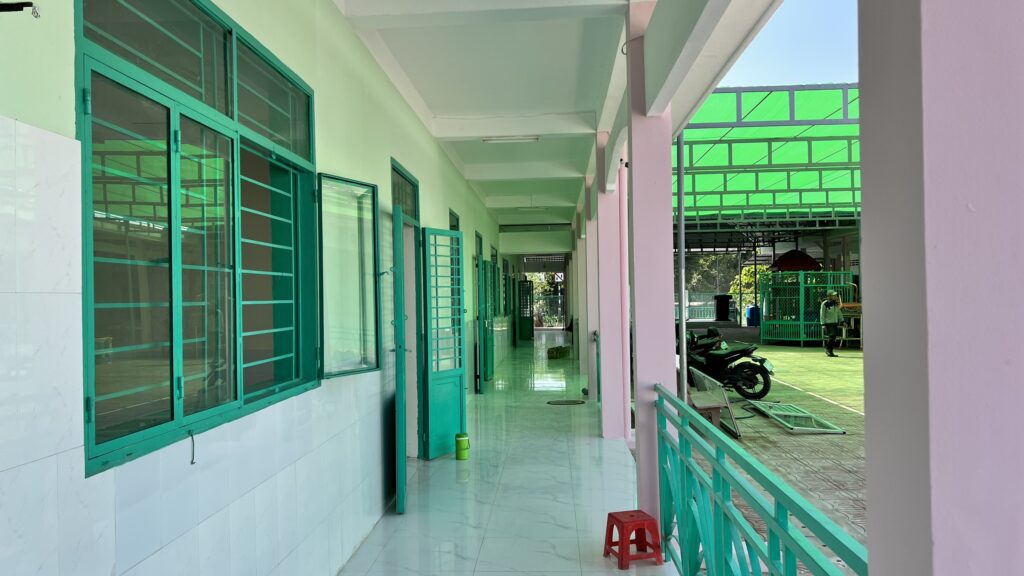 Case Study Xây Dựng Trường Học Cần Thơ – Từ Bản Vẽ Đến Lễ Khai Giảng 2026 4 Hình ảnh dự án thi công trường mầm non của Dũng Phát (2) - 8